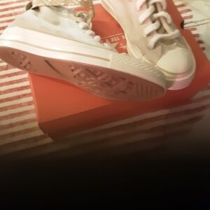 Women's Beige High-Top Converse Sneakers Size 7.5